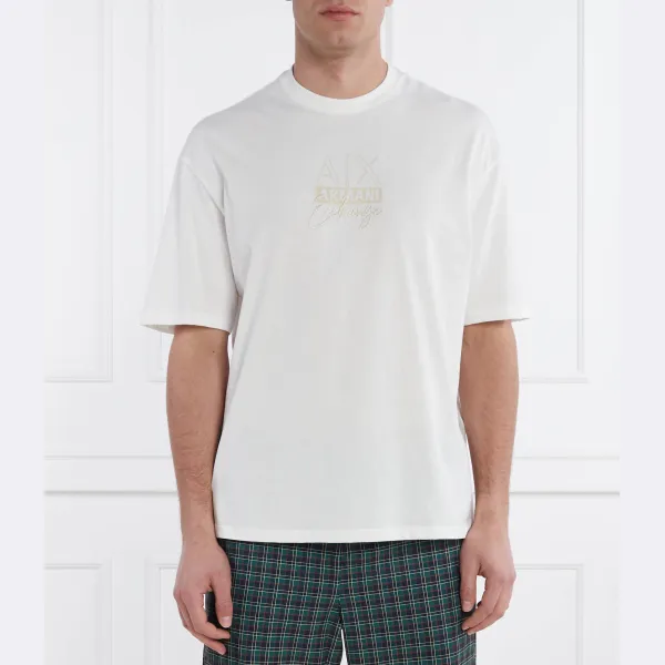 Удобная футболка Armani Exchange, белый
Удобная футболка Armani Exchange, белый