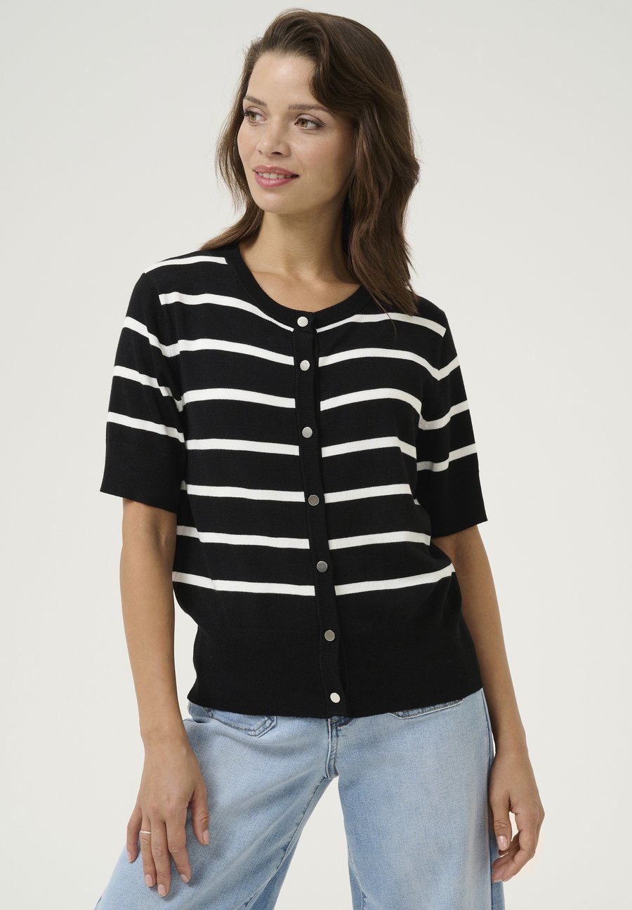 Кардиган Kaffe KALIZZA, Black Chalk Stripe/Black
Кардиган Kaffe KALIZZA, Black Chalk Stripe/Black