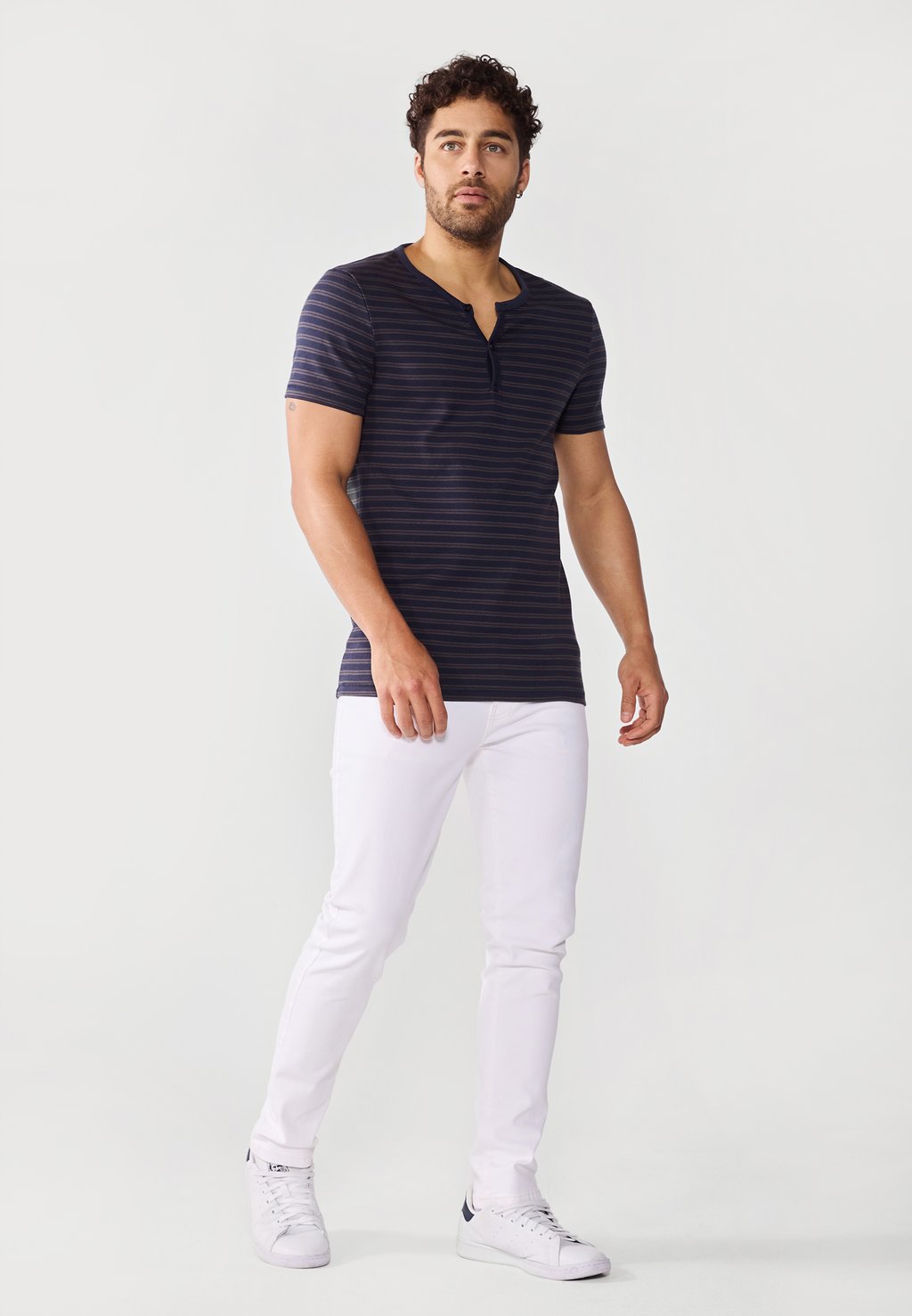 Футболка с принтом 2 PACK Pier One, темно-серый
Футболка с принтом 2 PACK Pier One, темно-серый