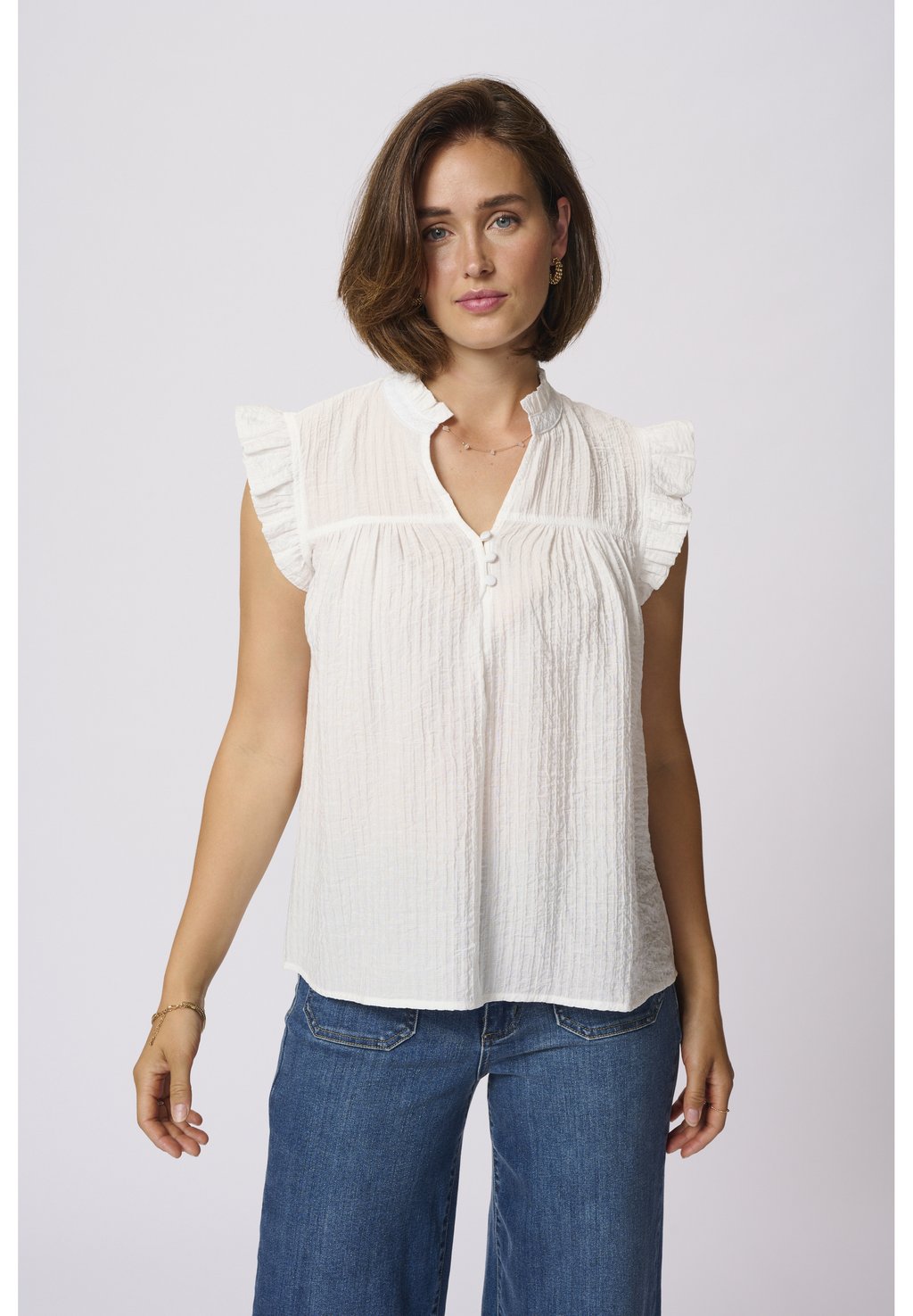 Блуза KALIANY VIA Kaffe, кремовый
Блуза KALIANY VIA Kaffe, кремовый