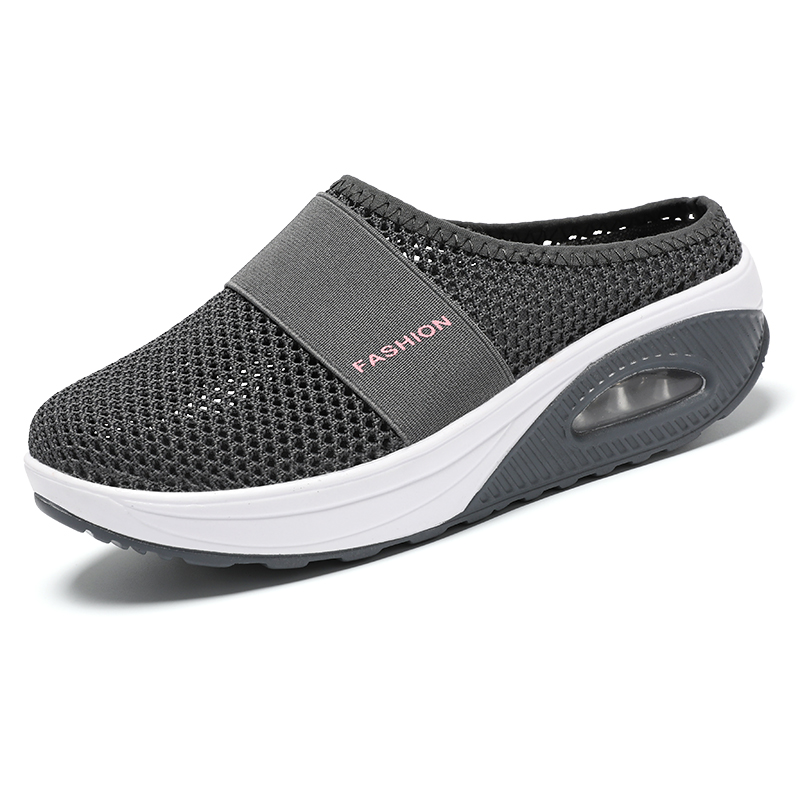 King Jinmai Закрытые тапочки унисекс темно-серые, цвет Dark Gray
King Jinmai Закрытые тапочки унисекс темно-серые, цвет Dark Gray