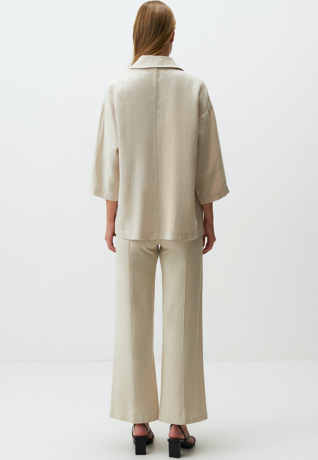 Блейзер STRAIGHT CUT Jimmy Key, серый
Блейзер STRAIGHT CUT Jimmy Key, серый