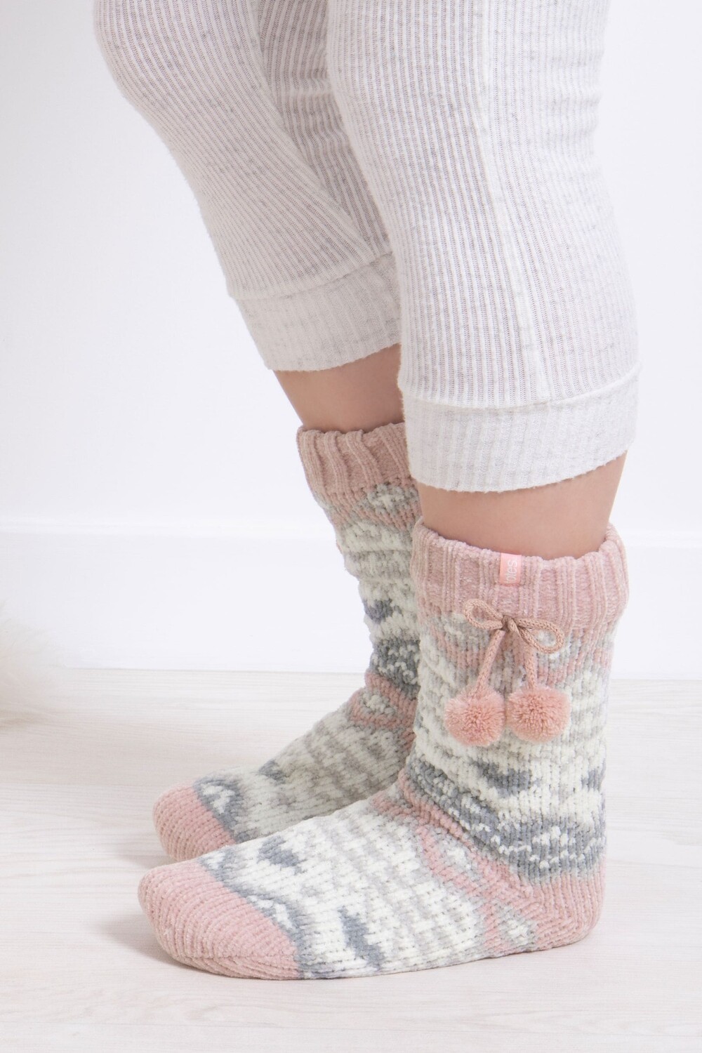 Женские носки тапочки из синели в стиле фейрисл Totes, розовый
Женские носки тапочки из синели в стиле фейрисл Totes, розовый