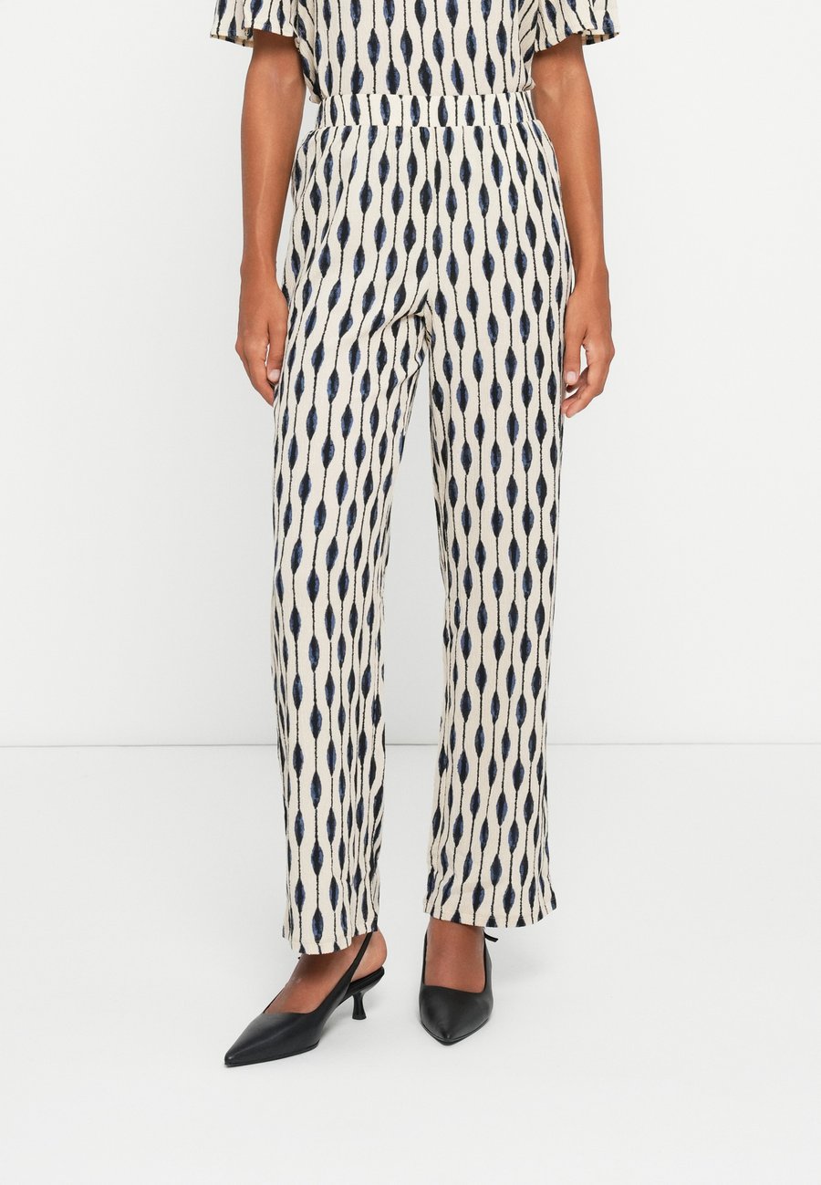 Брюки VILA VIADDA PANT, Birch/Beige
Брюки VILA VIADDA PANT, Birch/Beige