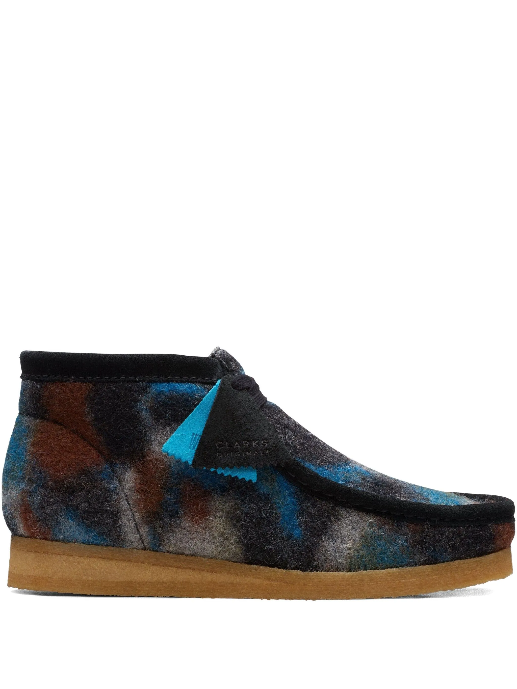 Ботинки на шнуровке с узором Clarks Originals, черный
Ботинки на шнуровке с узором Clarks Originals, черный