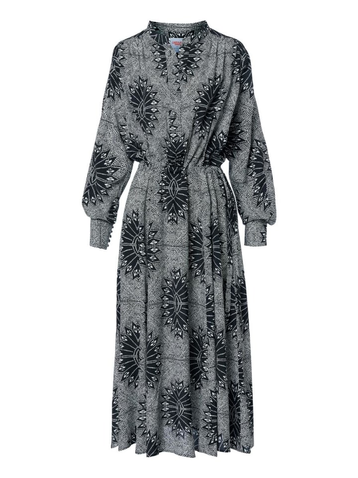 Платье до колена Mart Visser, цвет caroline tensen kleid mit mitton-print schwarz/gebrochenes weiß
Платье до колена Mart Visser, цвет caroline tensen kleid mit mitton-print schwarz/gebrochenes weiß