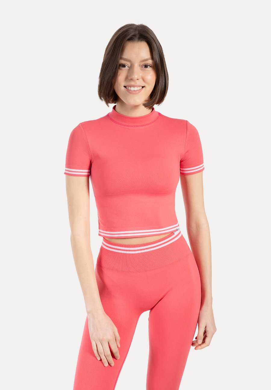 Футболка Smilodox MIRIEL, Rosa/Salmon, Розовый, Футболка Smilodox MIRIEL, Rosa/Salmon
Футболка Smilodox MIRIEL, Rosa/Salmon, Розовый, Футболка Smilodox MIRIEL, Rosa/Salmon