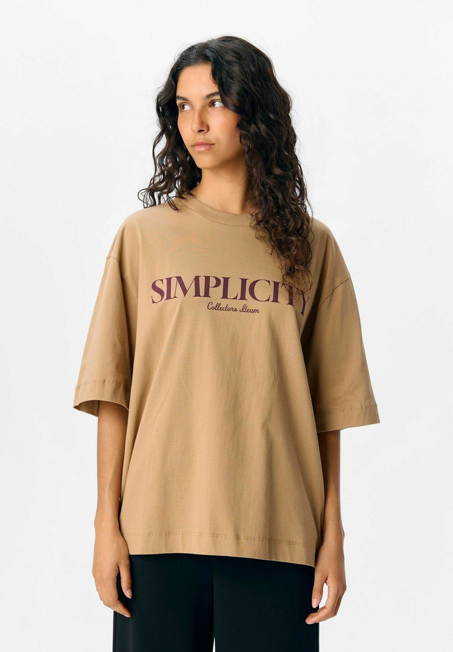 Футболка Object Print T-shirt, Tannin/Beige
Футболка Object Print T-shirt, Tannin/Beige