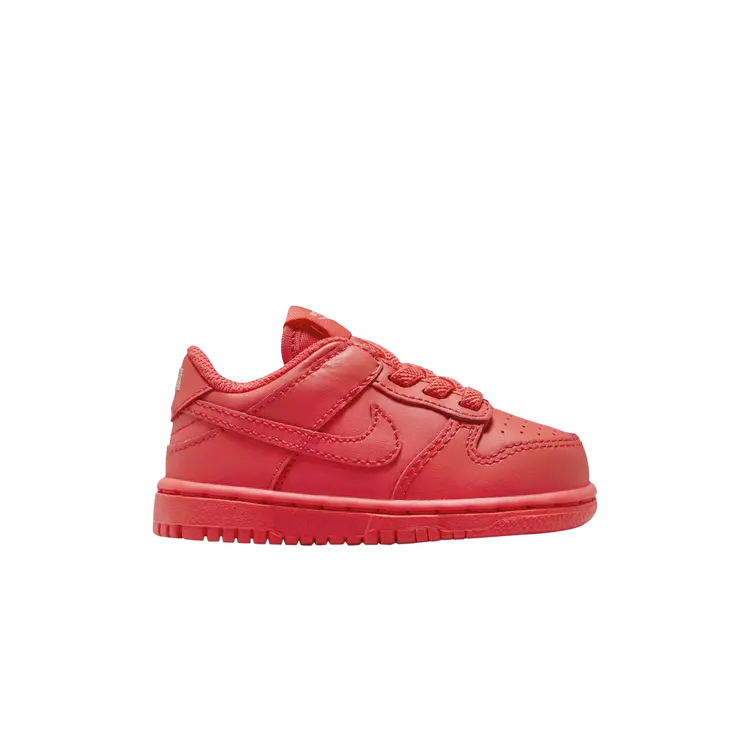 Кроссовки Nike Dunk Low TD, красный
Кроссовки Nike Dunk Low TD, красный