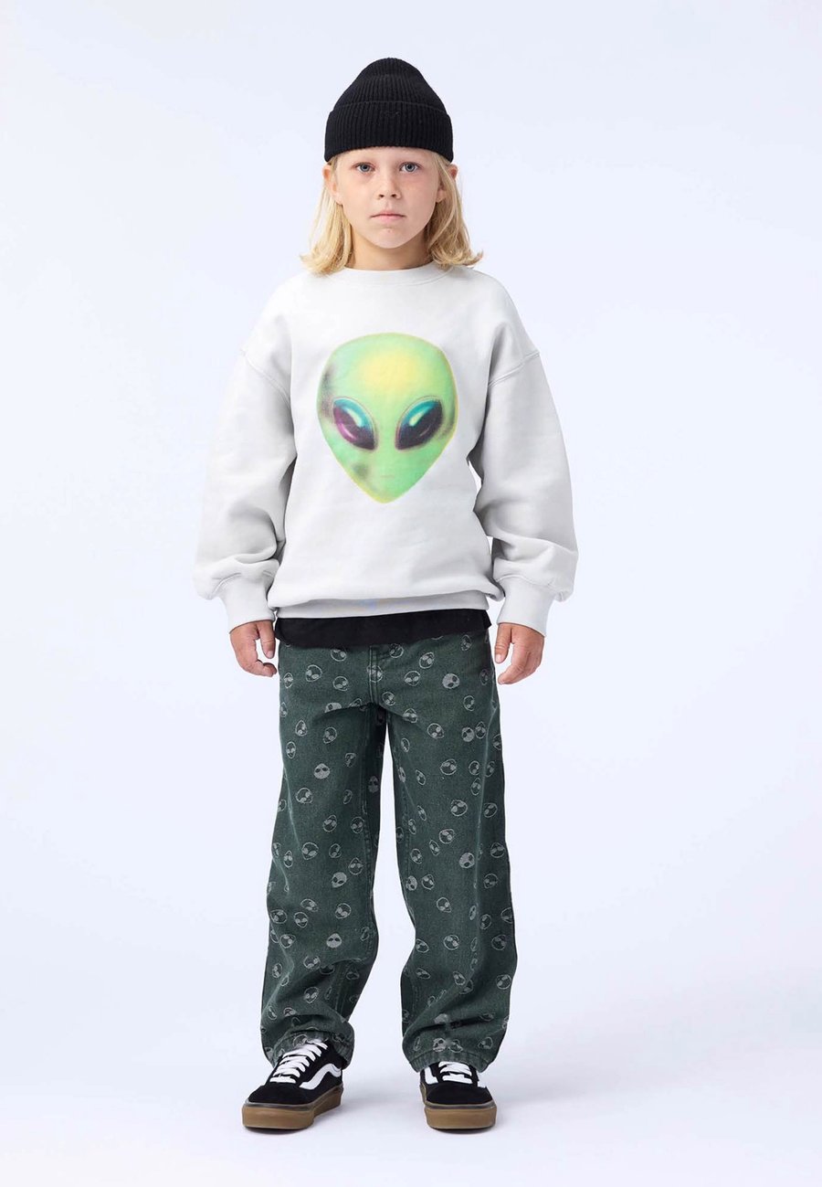 Толстовка Molo MAR UNISEX, Moon/Off-White
Толстовка Molo MAR UNISEX, Moon/Off-White