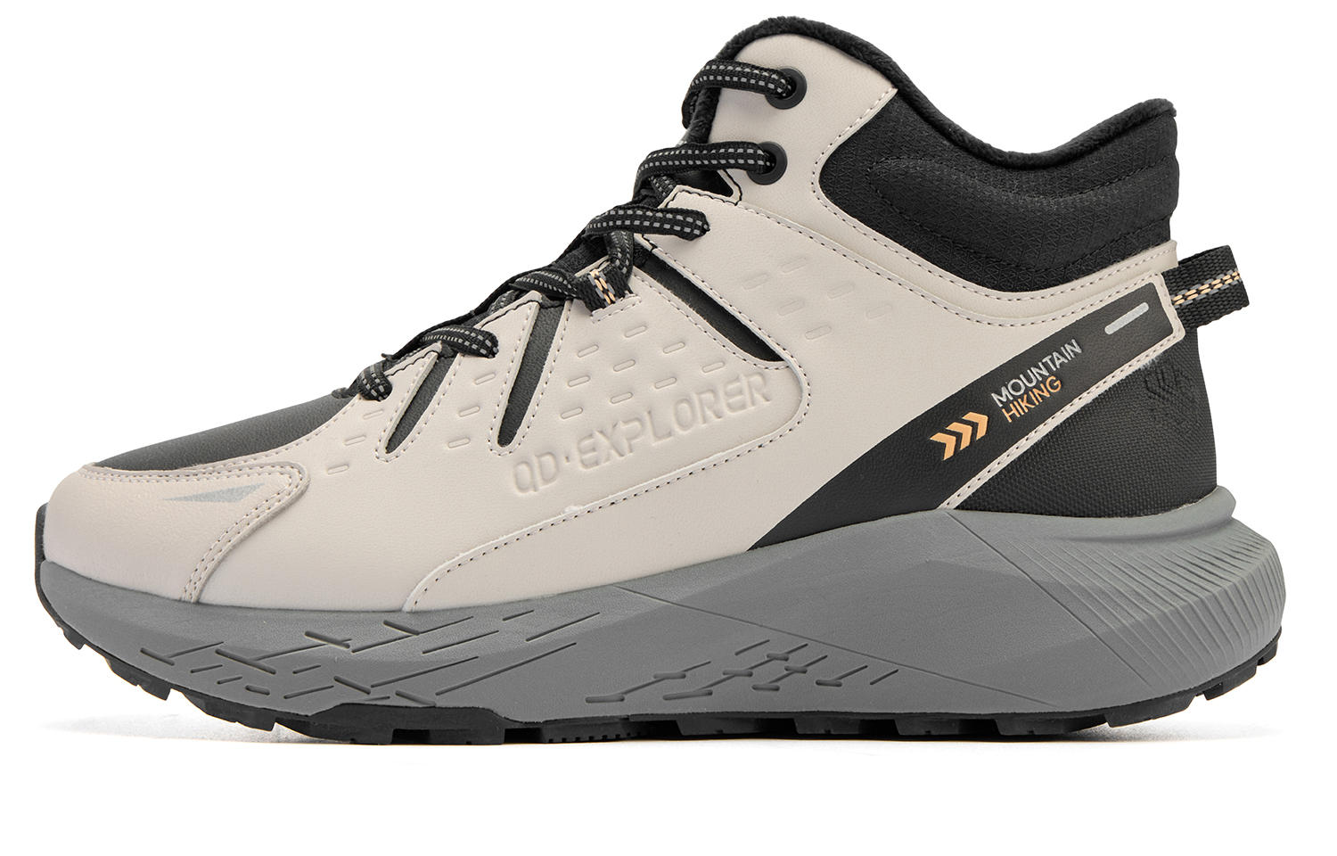 QIAODAN Повседневные туфли мужские с высоким берцем, черные/пемзовые
QIAODAN Повседневные туфли мужские с высоким берцем, черные/пемзовые