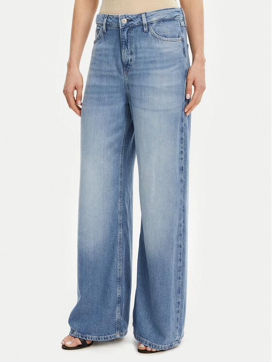 Джинсы с широкими штанинами W5GA82 D5B94 Guess, синий
Джинсы с широкими штанинами W5GA82 D5B94 Guess, синий