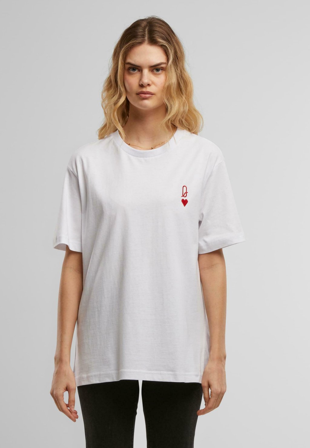 Футболка с принтом QUEEN CARD EMB Mister Tee, белый
Футболка с принтом QUEEN CARD EMB Mister Tee, белый