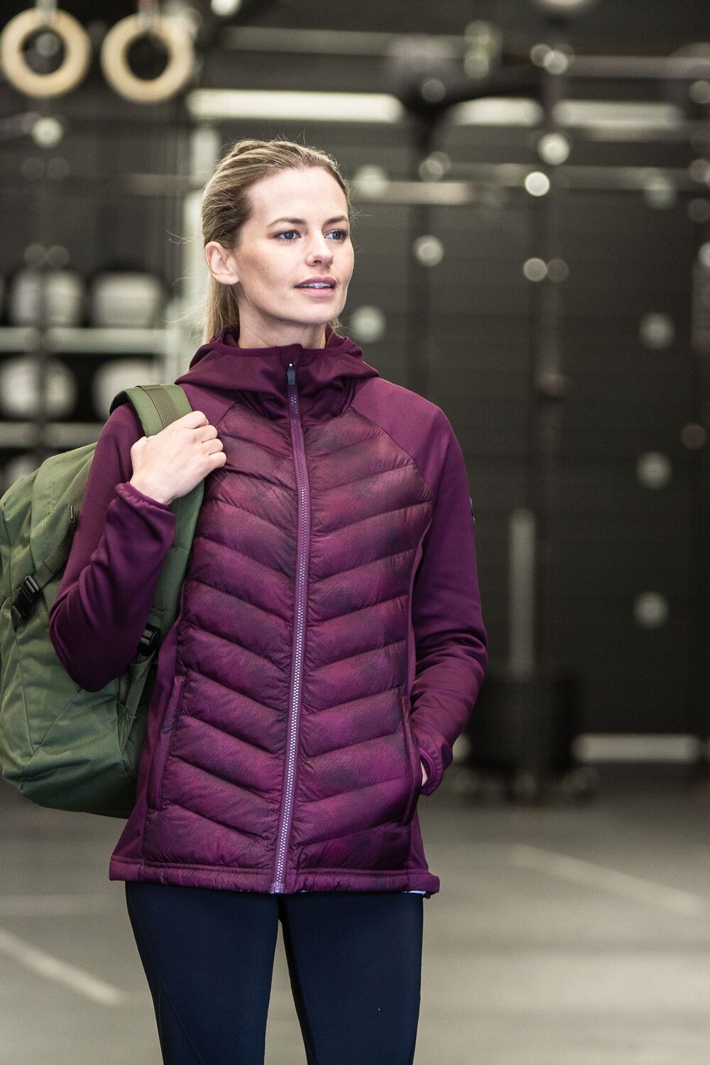 Гибридная куртка Advell Tog 24, фиолетовый
Гибридная куртка Advell Tog 24, фиолетовый