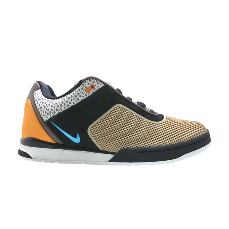 Кроссовки Nike Zoom Tre, коричневый 
Кроссовки Nike Zoom Tre, коричневый