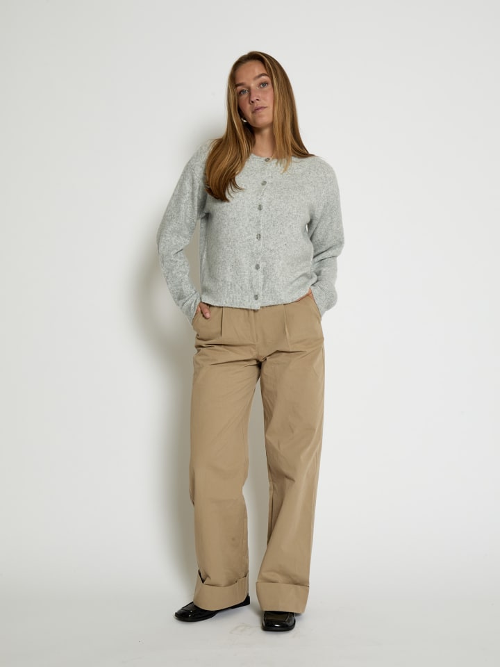 Кардиган Peppercorn, светло-серый меланж
Кардиган Peppercorn, светло-серый меланж