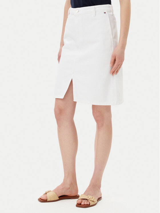 Джинсовая юбка обычного кроя WW0WW44391 Tommy Hilfiger, белый
Джинсовая юбка обычного кроя WW0WW44391 Tommy Hilfiger, белый