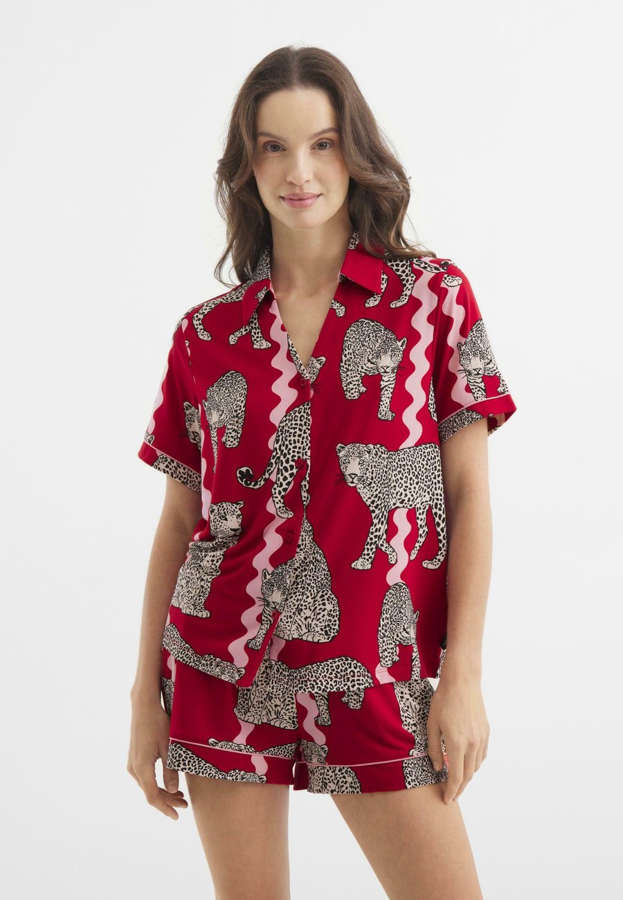 Пижамный комплект Chelsea Peers SET, Red
Пижамный комплект Chelsea Peers SET, Red