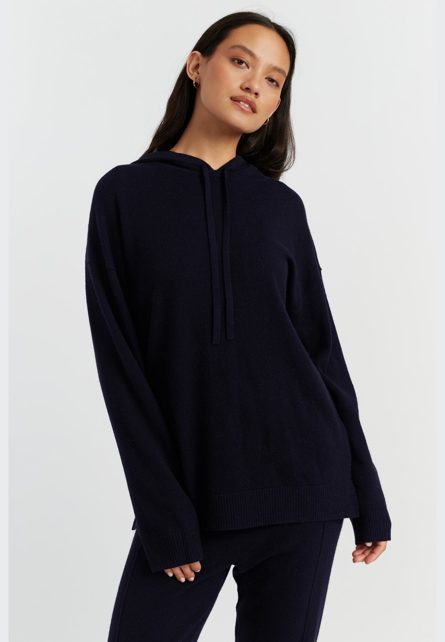 Джемпер CHINTI & PARKER Jumper, Navy/Dark Blue
Джемпер CHINTI & PARKER Jumper, Navy/Dark Blue