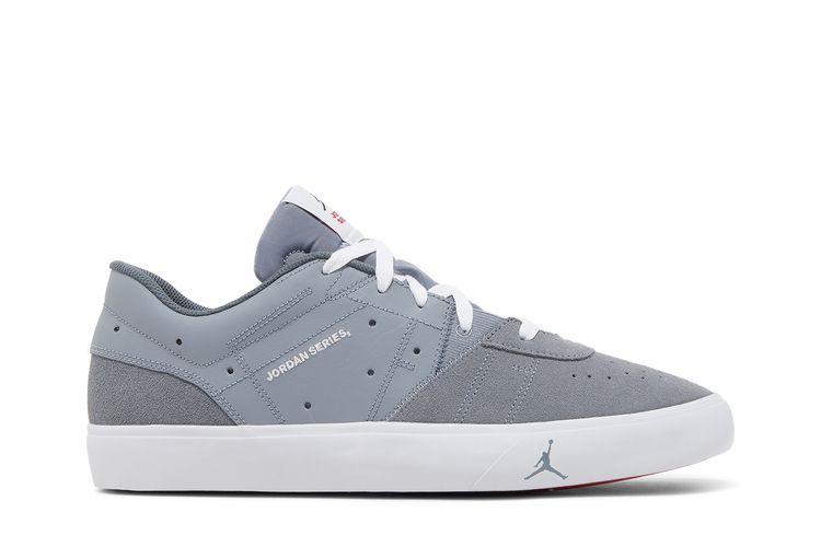 Кроссовки Jordan Series.03 ES 'Stealth', серый
Кроссовки Jordan Series.03 ES 'Stealth', серый