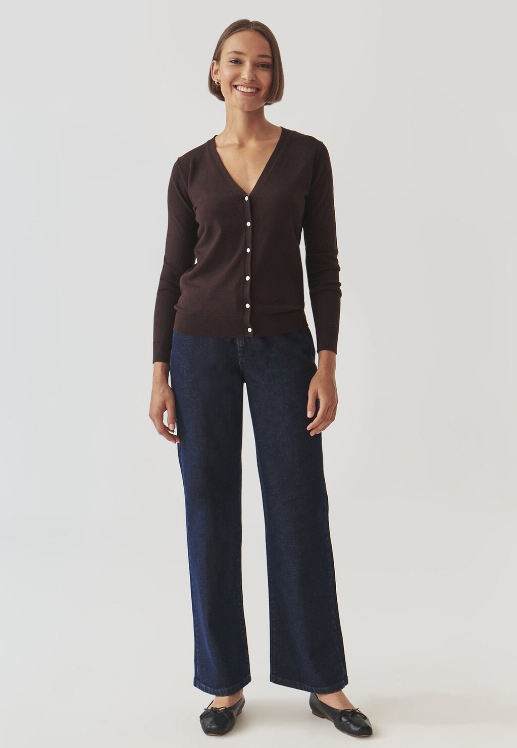 Кардиган TATUUM, темно-коричневый
Кардиган TATUUM, темно-коричневый