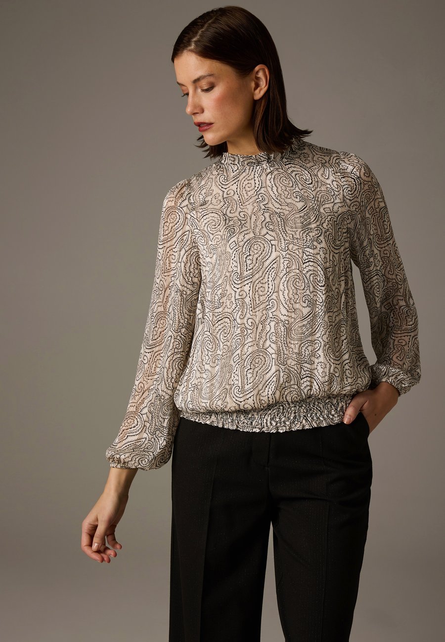 Блуза More & More Blouse, Twotone Paisley/Black
Блуза More & More Blouse, Twotone Paisley/Black