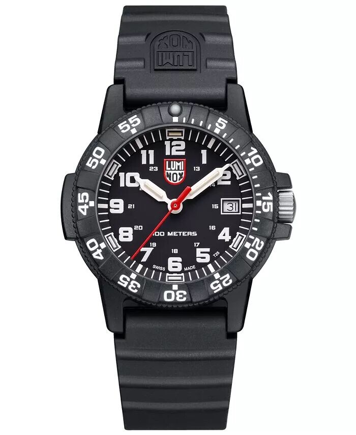 Женские швейцарские часы в кожаной обложке Sea Turtle Dive с черным каучуковым ремешком, 39 мм Luminox
Женские швейцарские часы в кожаной обложке Sea Turtle Dive с черным каучуковым ремешком, 39 мм Luminox