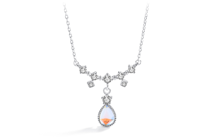 Love Link Серебряное колье S925 для женщин
Love Link Серебряное колье S925 для женщин