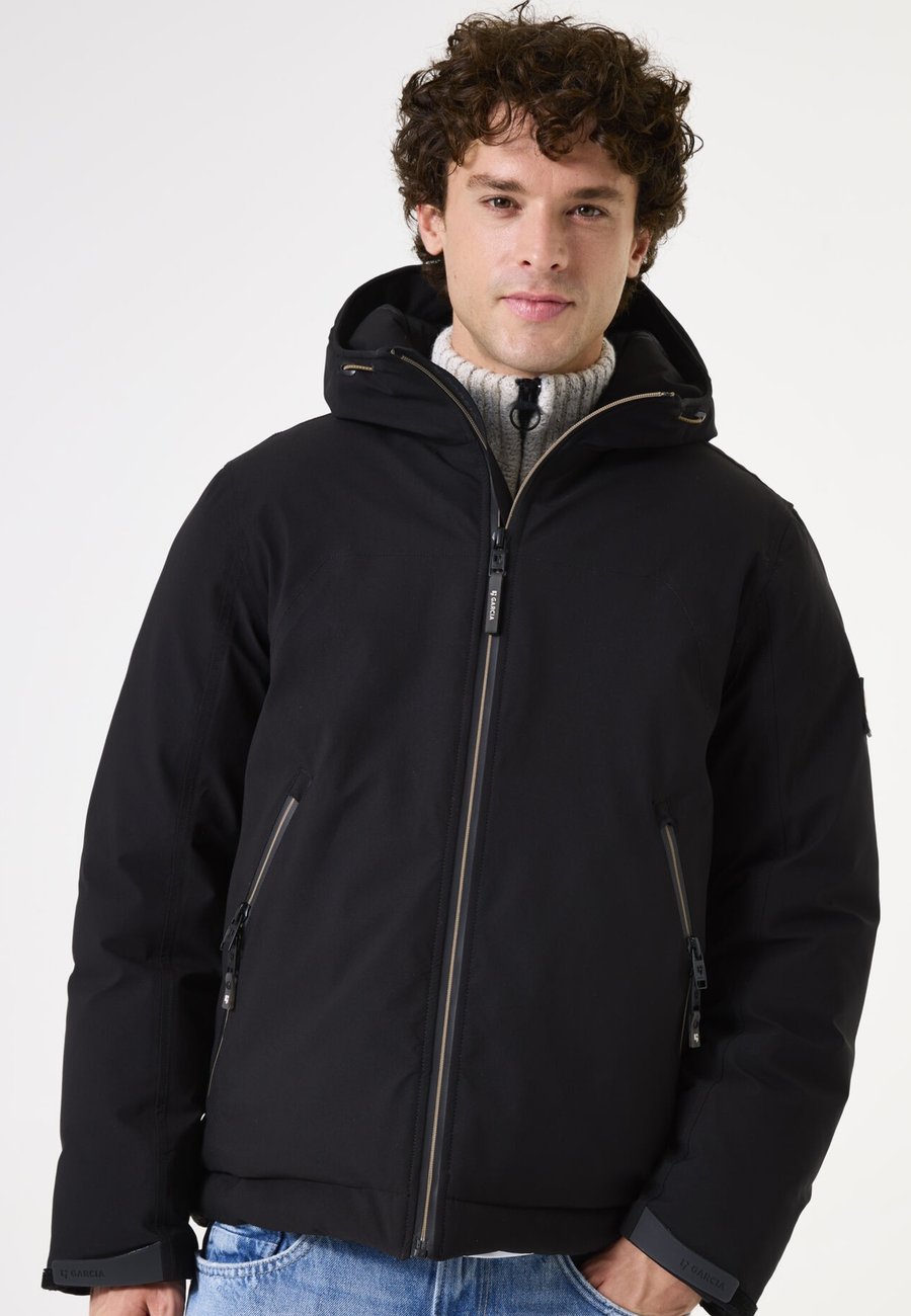Куртка Garcia OUTERWEAR, Black
Куртка Garcia OUTERWEAR, Black