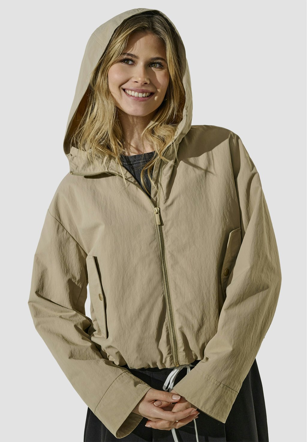 Куртка для активного отдыха BEALO CC OTW ONLY, коричневый
Куртка для активного отдыха BEALO CC OTW ONLY, коричневый