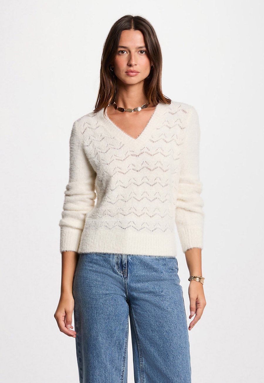 Джемпер Morgan V-NECK, Ivoire/White
Джемпер Morgan V-NECK, Ivoire/White