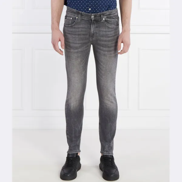 Джинсы скинни Calvin Klein, серый
Джинсы скинни Calvin Klein, серый