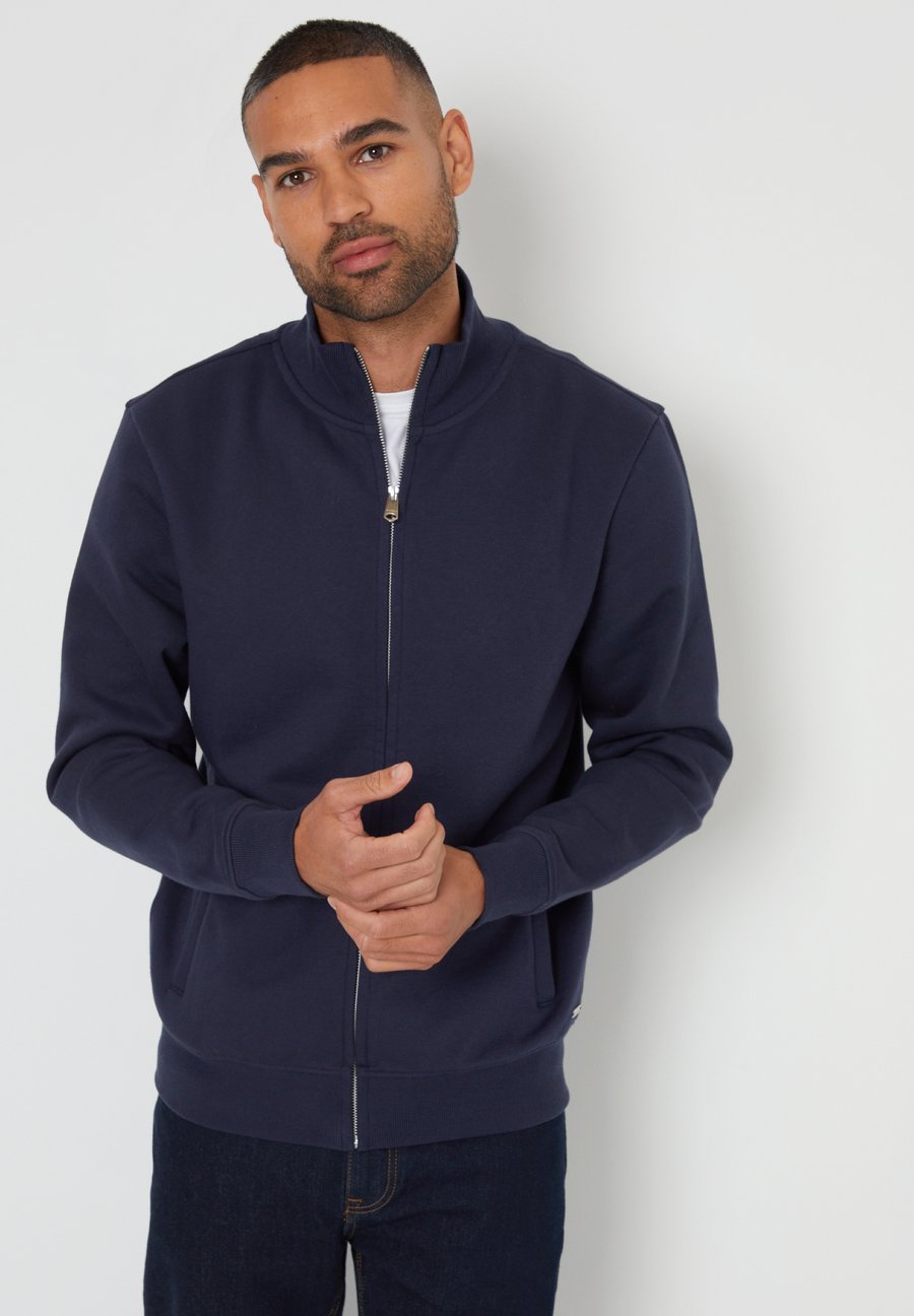 Толстовка Threadbare LYNNE, Navy/Blue
Толстовка Threadbare LYNNE, Navy/Blue