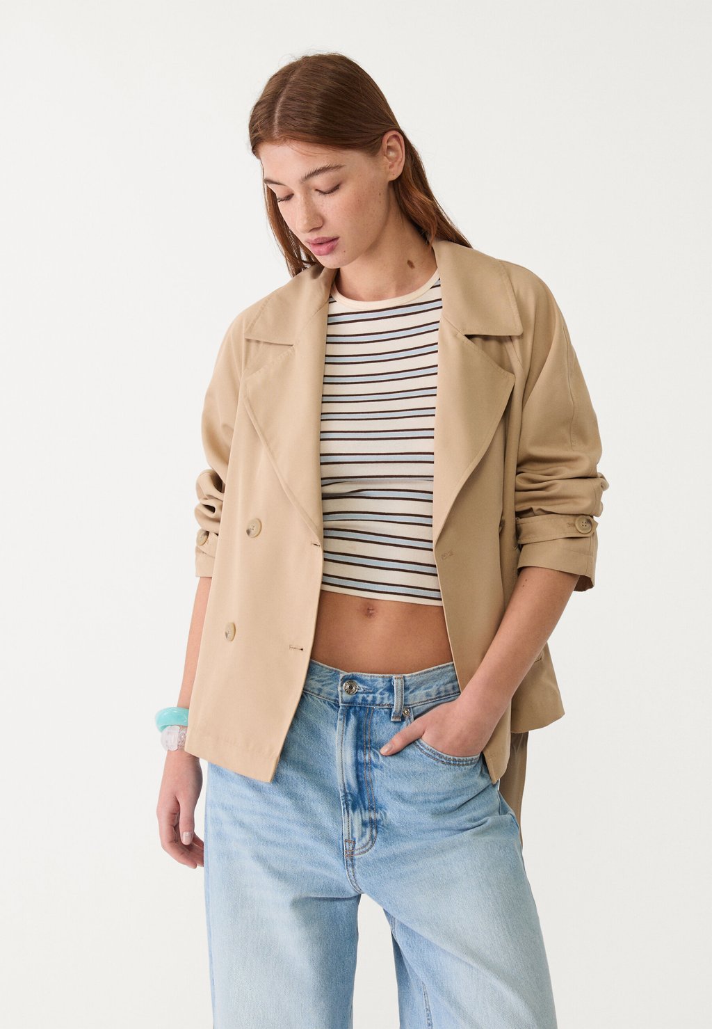 Легкая куртка Stradivarius, цвет Stone
Легкая куртка Stradivarius, цвет Stone