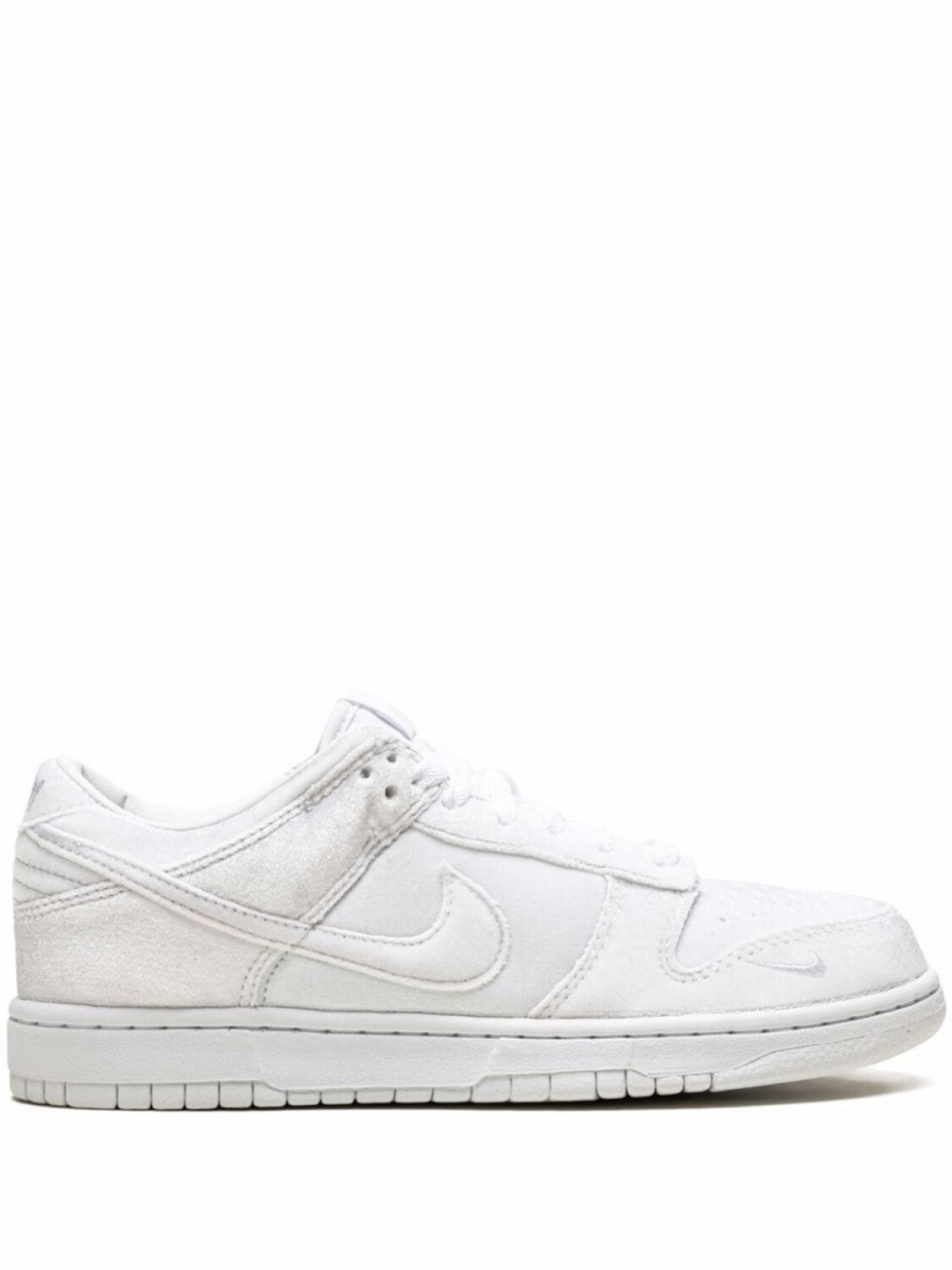 Кроссовки Dunk Low Nike, белый
Кроссовки Dunk Low Nike, белый