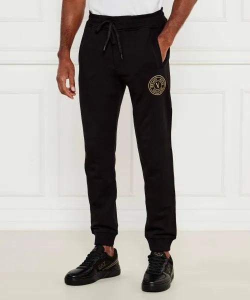 Спортивные штаны Regular fit Versace Jeans Couture, черный
Спортивные штаны Regular fit Versace Jeans Couture, черный