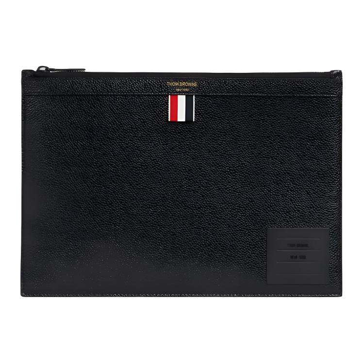 THOM BROWNE Кожаный клатч с текстурой гальки
THOM BROWNE Кожаный клатч с текстурой гальки