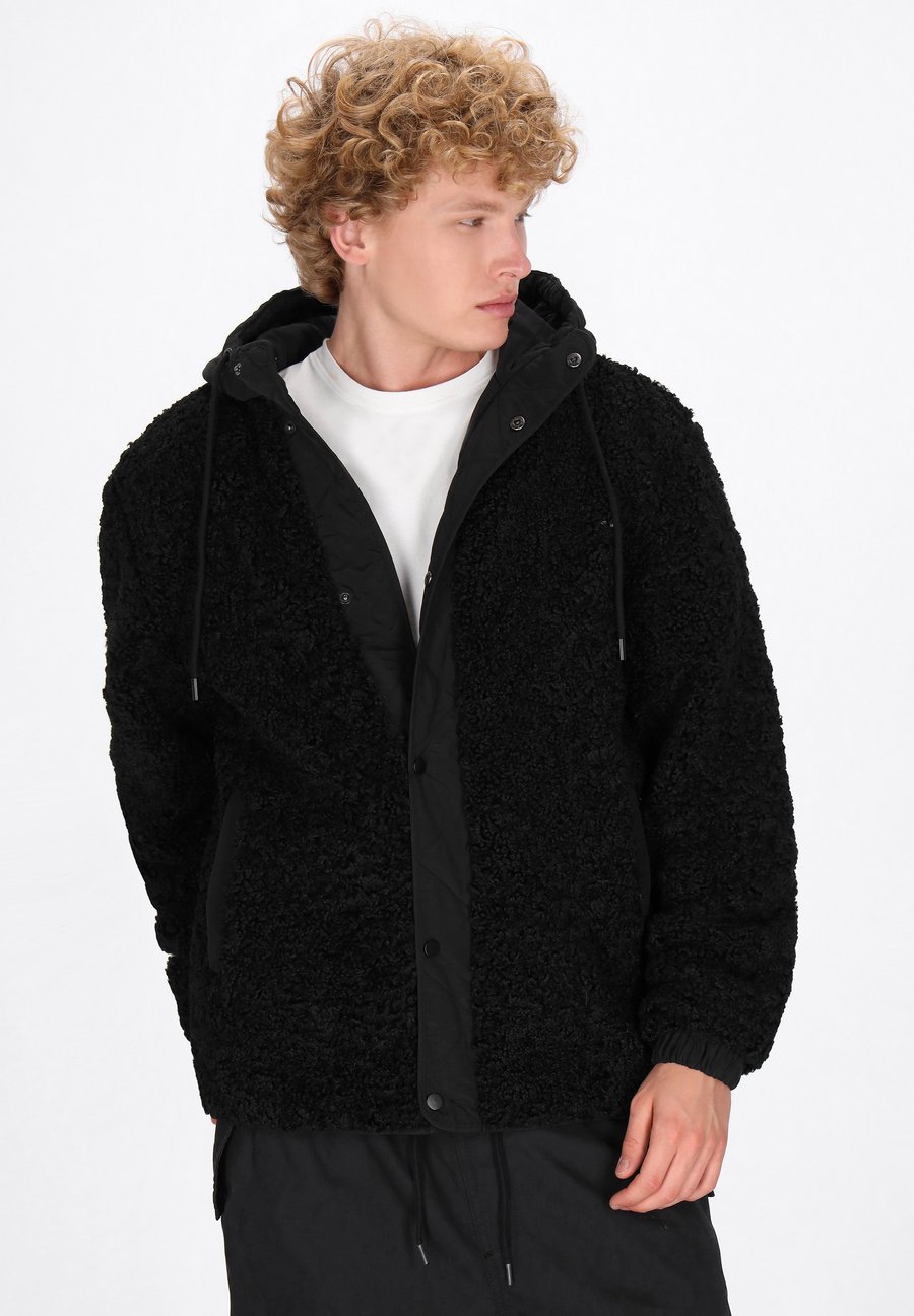 Куртка Mo Winter jacket, Black
Куртка Mo Winter jacket, Black