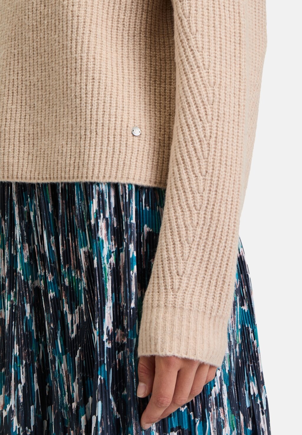 Джемпер Betty & Co, бежевый
Джемпер Betty & Co, бежевый