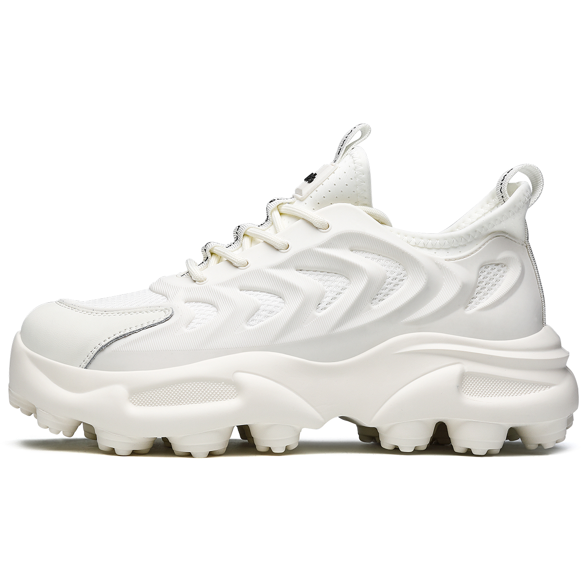 Millies Низкие массивные кроссовки MILLIE'S, белые, мужские
Millies Низкие массивные кроссовки MILLIE'S, белые, мужские