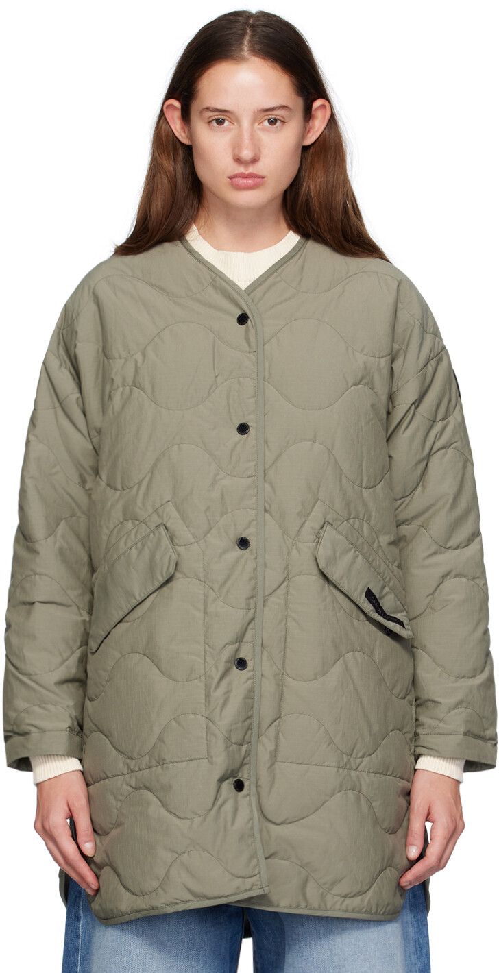 Двусторонний пуховик Elgin Liner зеленого цвета «Black Label» Canada Goose
Двусторонний пуховик Elgin Liner зеленого цвета «Black Label» Canada Goose