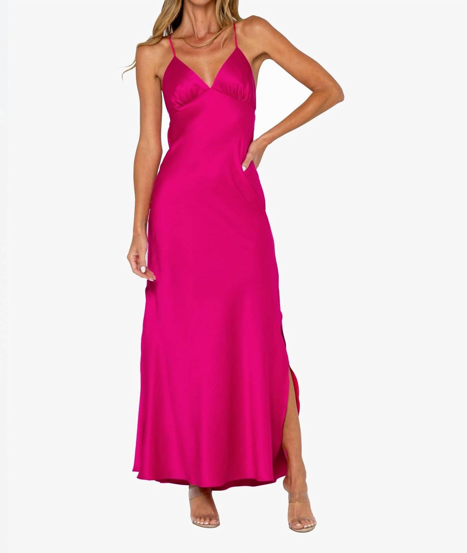 Саванна платье в цвете фуксия JBQ
Саванна платье в цвете фуксия JBQ