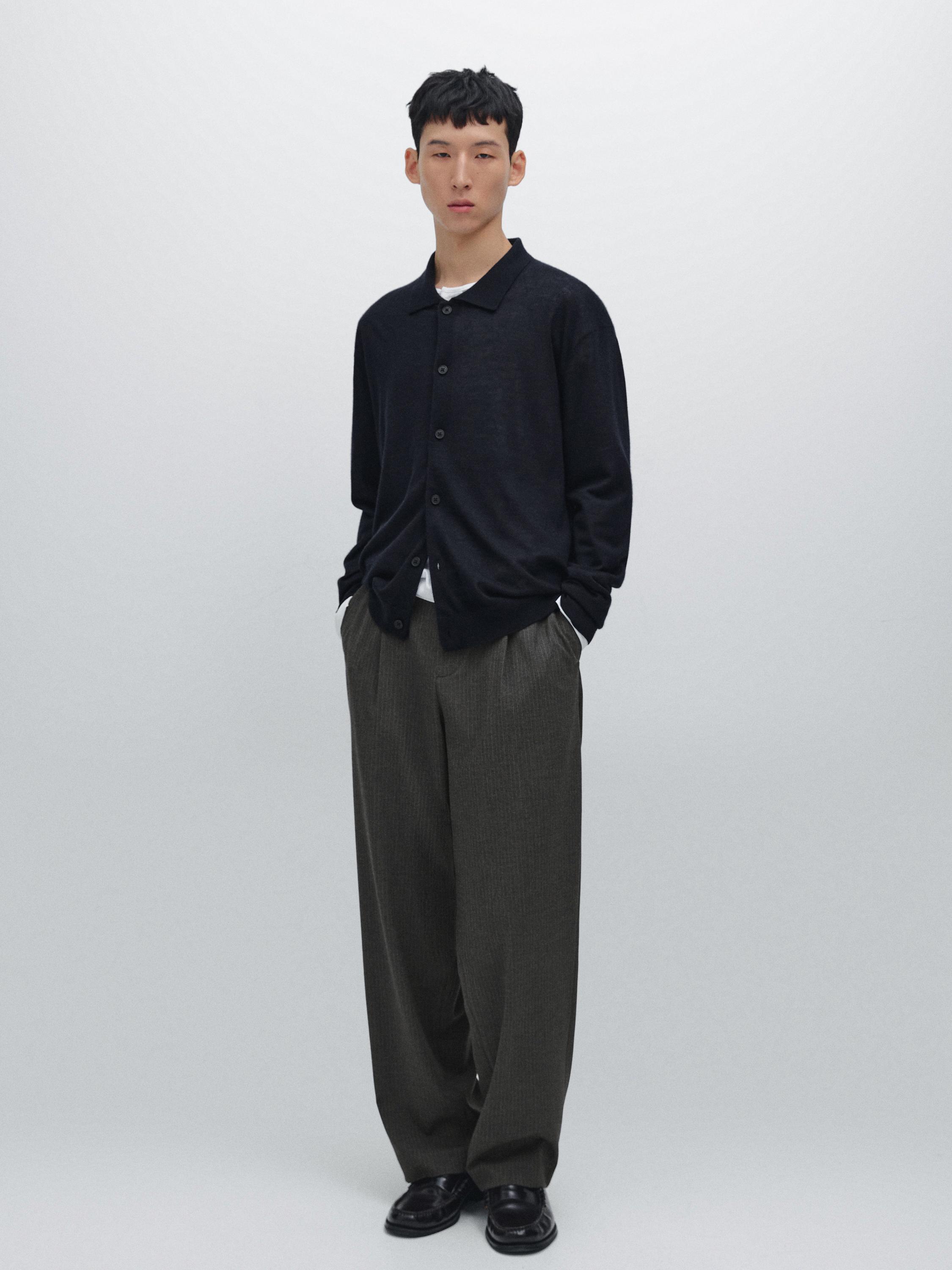 Кардиган из 100% кашемира Massimo Dutti, темно-синий
Кардиган из 100% кашемира Massimo Dutti, темно-синий