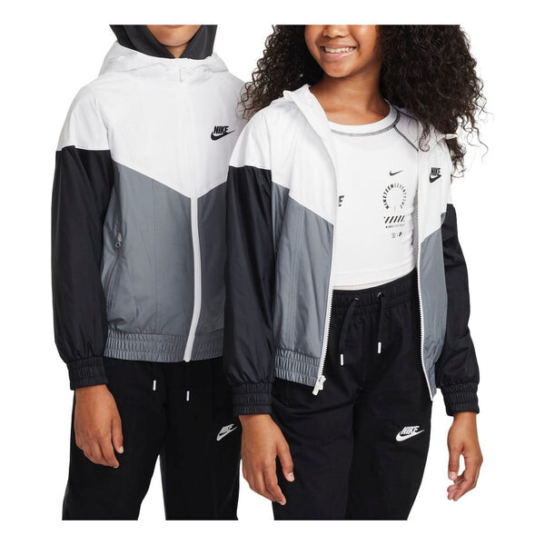 Куртка спортивная ветровка с капюшоном куртка с отталкивающей пропиткой Nike, белый
Куртка спортивная ветровка с капюшоном куртка с отталкивающей пропиткой Nike, белый