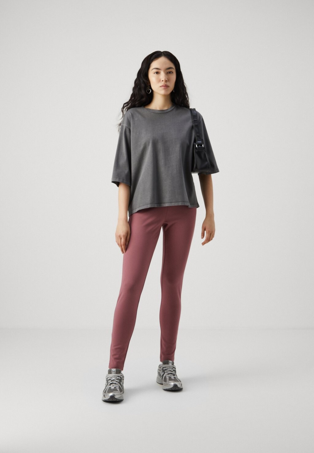 Тренировочный низ ONLPOPTRASH LIFE EASY ONLY Tall, светло-розовый
Тренировочный низ ONLPOPTRASH LIFE EASY ONLY Tall, светло-розовый