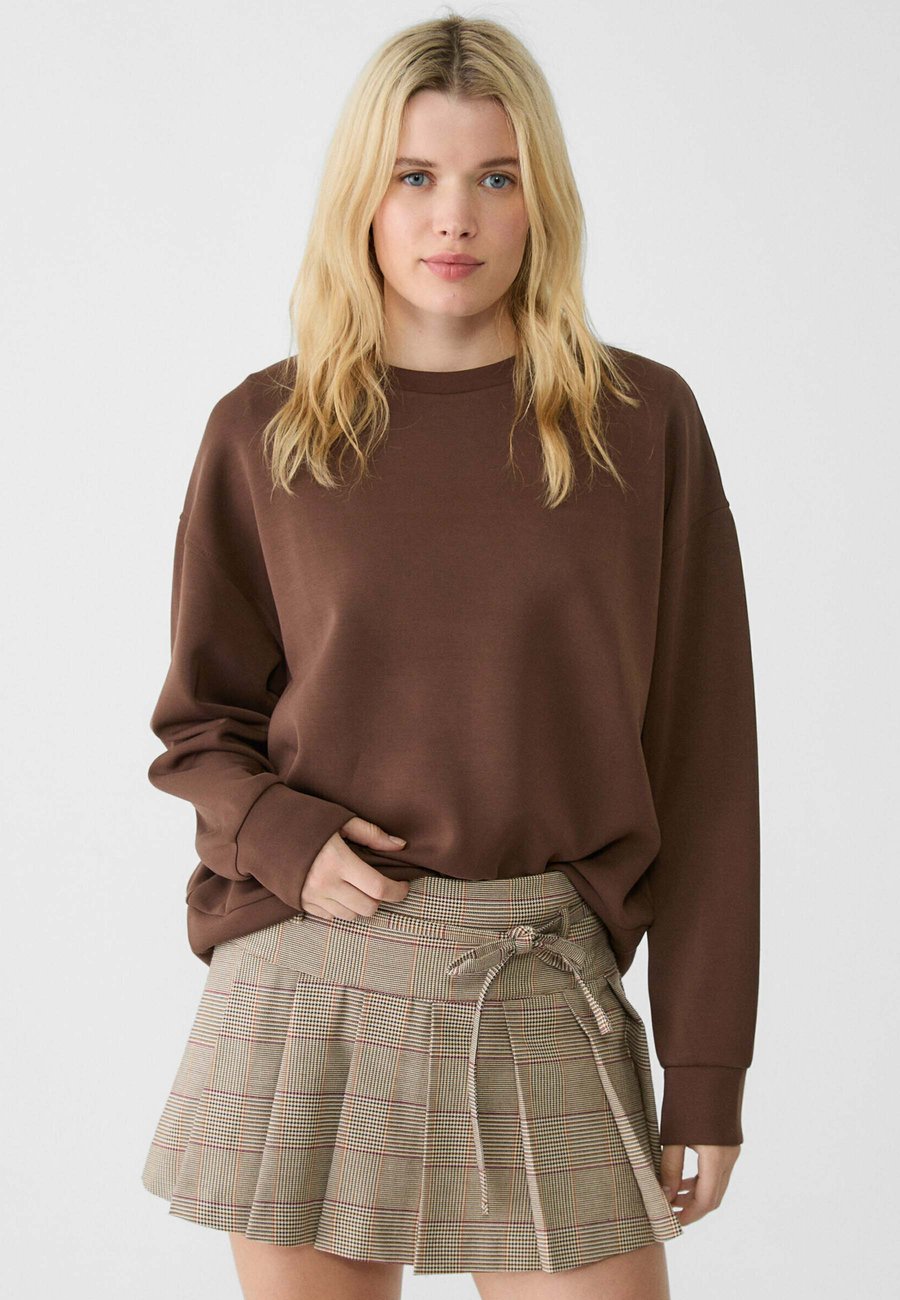 Толстовка Stradivarius Sweatshirt, Dark Brown
Толстовка Stradivarius Sweatshirt, Dark Brown