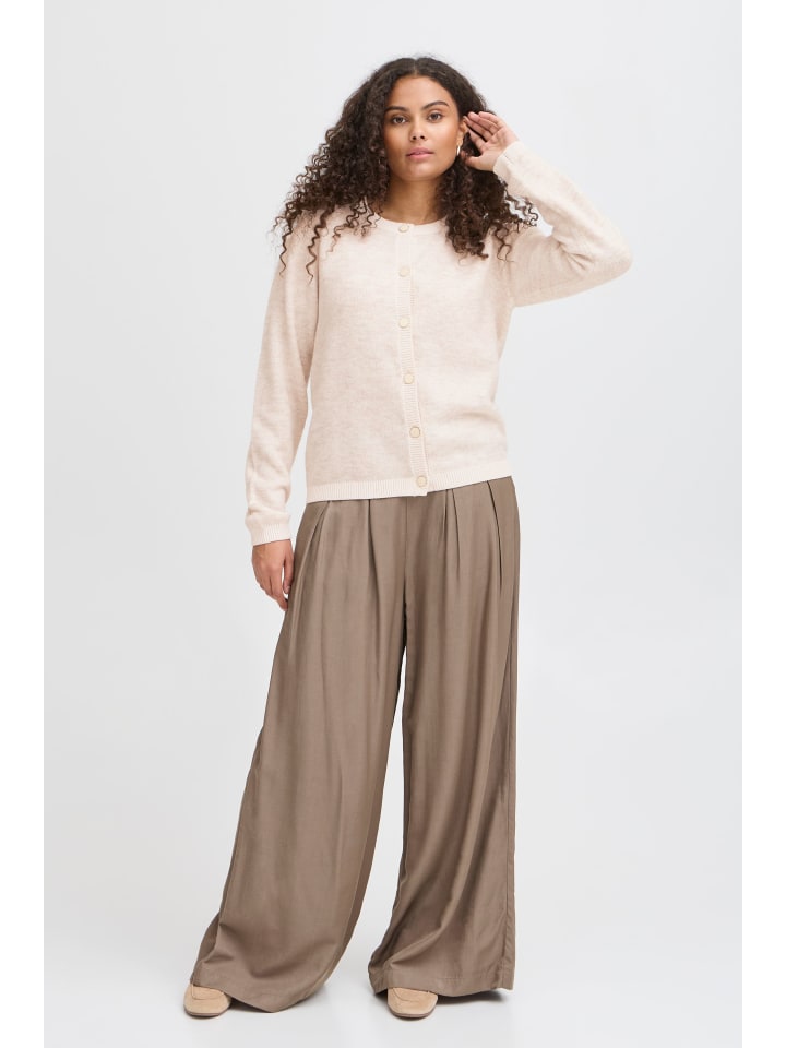 Fransa Кардиган FRELVIRA, классический крой, меланж цвета известняка
Fransa Кардиган FRELVIRA, классический крой, меланж цвета известняка