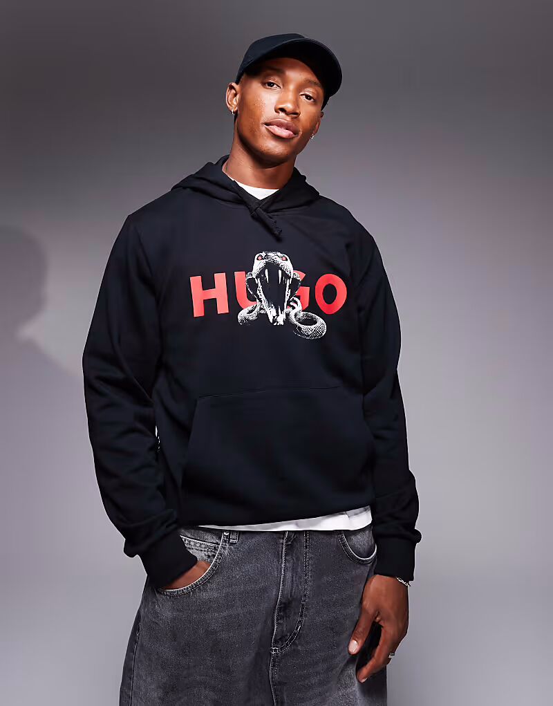 HUGO Red - Dueleyo - черная толстовка с капюшоном со змеиным принтом
HUGO Red - Dueleyo - черная толстовка с капюшоном со змеиным принтом
