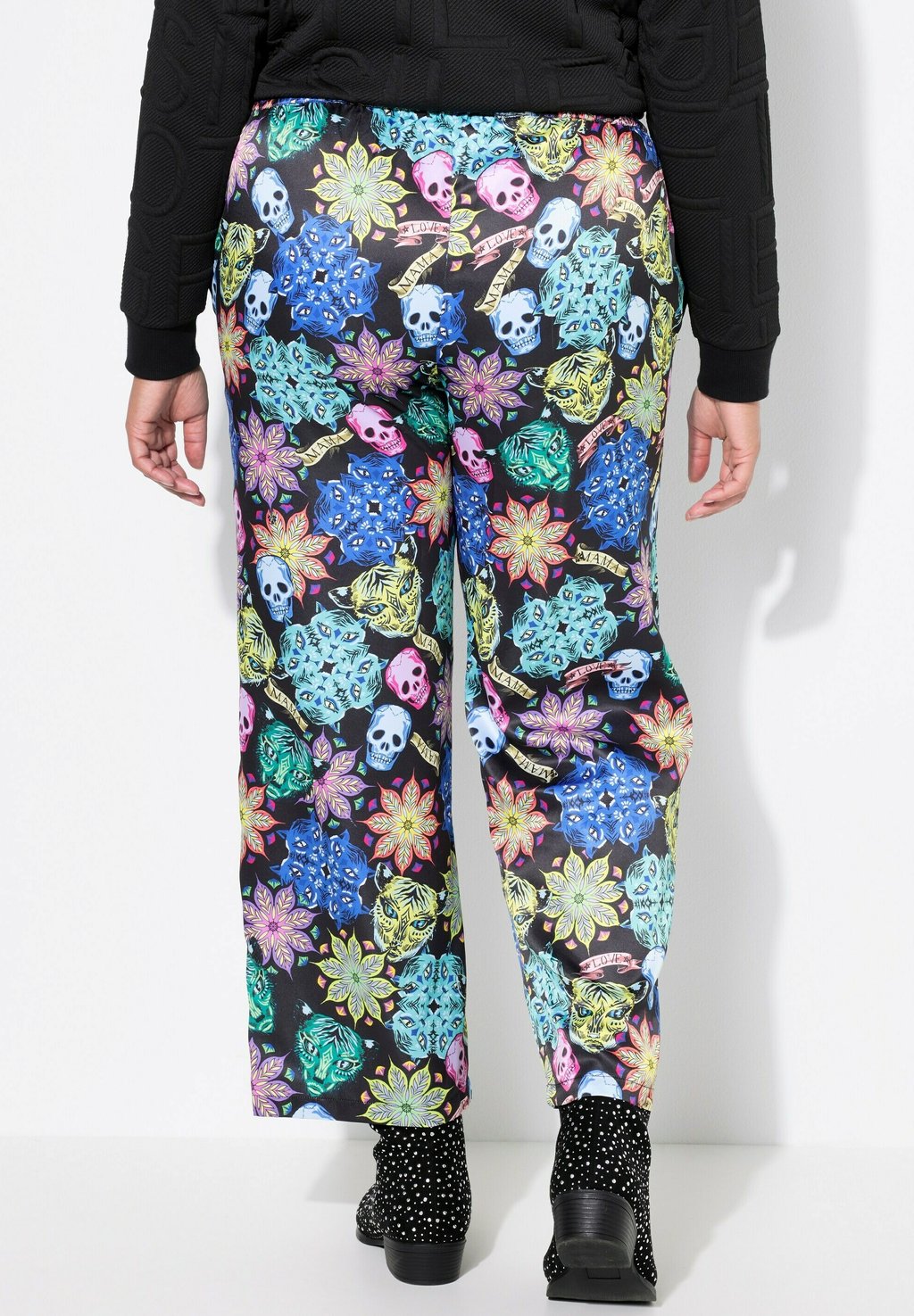 Брюки GERADES BEIN, TOTENKOPF-MUSTER, ELASTIKBUND Angel of Style, черный 
Брюки GERADES BEIN, TOTENKOPF-MUSTER, ELASTIKBUND Angel of Style, черный