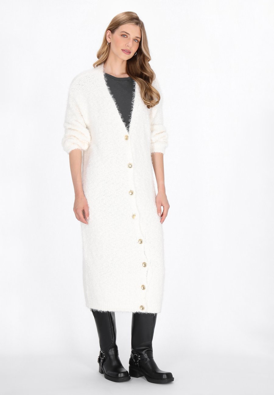 Кардиган DreiMaster Cardigan, Offwhite/Off-White
Кардиган DreiMaster Cardigan, Offwhite/Off-White